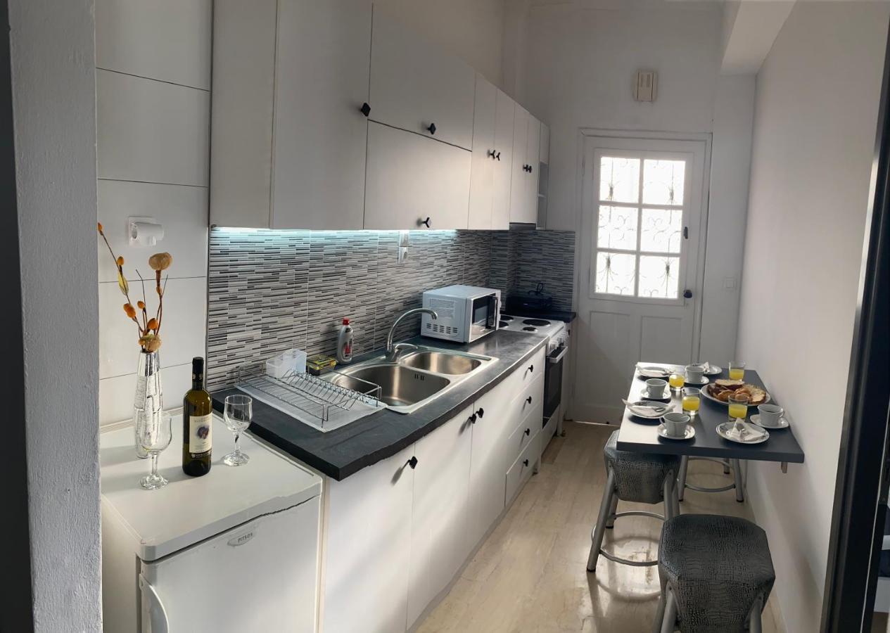 Nikilein'S House, Διαμέρισμα 150Μ Απο Την Παραλία Roda  Dış mekan fotoğraf