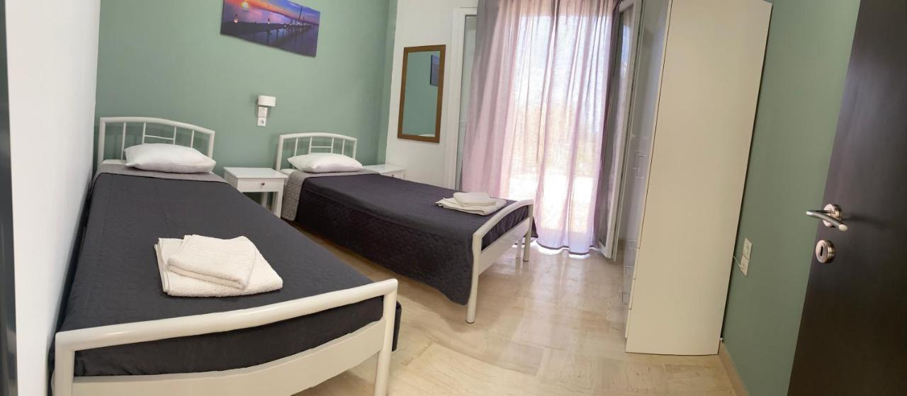 Nikilein'S House, Διαμέρισμα 150Μ Απο Την Παραλία Roda  Dış mekan fotoğraf
