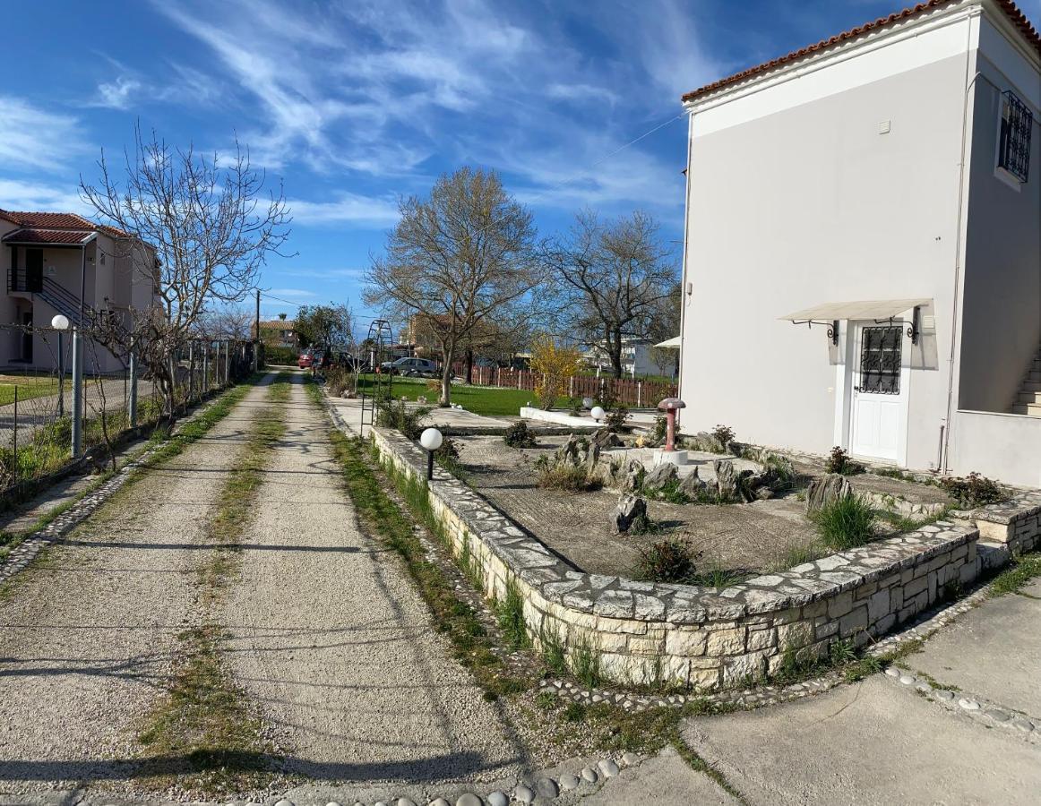 Nikilein'S House, Διαμέρισμα 150Μ Απο Την Παραλία Roda  Dış mekan fotoğraf